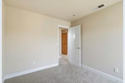 746 Fresno Avenue, Santa Rosa, CA 95407 - Photo 21