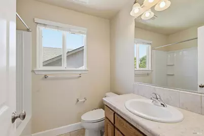 746 Fresno Avenue, Santa Rosa, CA 95407 - Photo 27