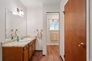 825 Madrone Rd, Glen Ellen, CA 95442 - Photo 25