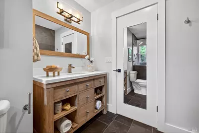 8135 Valentine Avenue, Sebastopol, CA 95472 - Photo 21
