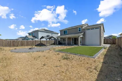 1535 Eisenhower Court, Dixon, CA 95620 - Photo 3