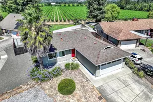 4430 Summerfield Dr, Napa, CA 94558 - Photo 1