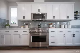 7447 Wendy Dr, Rohnert Park, CA 94928 - Photo 9