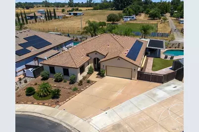 331 Frisbie Circle, Vacaville, CA 95688 - Photo 97