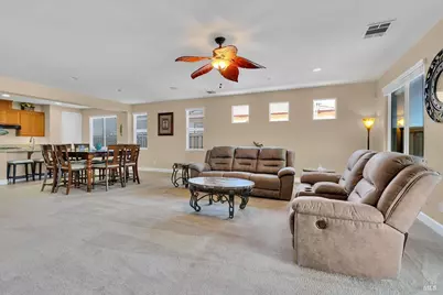 331 Frisbie Circle, Vacaville, CA 95688 - Photo 11