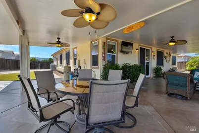 331 Frisbie Circle, Vacaville, CA 95688 - Photo 55