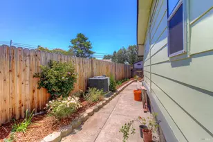 174 Westgate Cir, Santa Rosa, CA 95401 - Photo 5