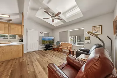 261 Hermosa Circle, Santa Rosa, CA 95409 - Photo 11