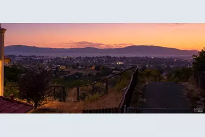 260 Windsor Way, Vallejo, CA 94591 - Photo 5