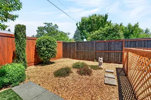 2613 Village Side Dr, Santa Rosa, CA 95405 - Photo 27