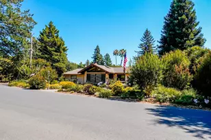 2049 W F St, Napa, CA 94558 - Photo 3