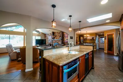 2049 W F Street, Napa, CA 94558 - Photo 23