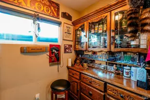 2049 W F St, Napa, CA 94558 - Photo 31