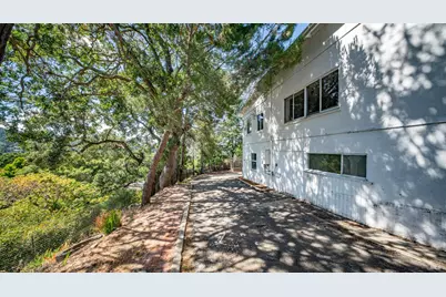 229 Southern Heights Boulevard, San Rafael, CA 94901 - Photo 23