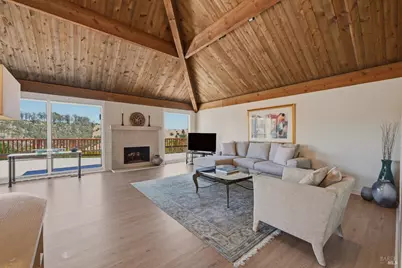 12 Tilden Circle, San Rafael, CA 94901 - Photo 7
