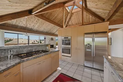12 Tilden Circle, San Rafael, CA 94901 - Photo 3