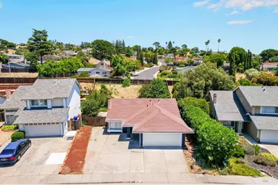 740 Coral Ridge Circle, Rodeo, CA 94572 - Photo 3