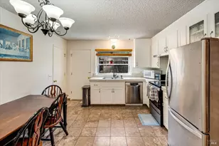 19295 Junipero Serra Dr, Sonoma, CA 95476 - Photo 13