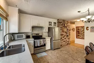 19295 Junipero Serra Dr, Sonoma, CA 95476 - Photo 15