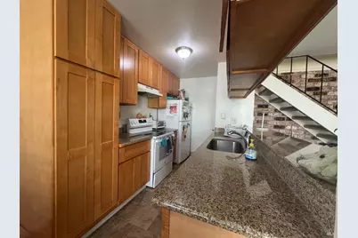 327 Bahia Lane, San Rafael, CA 94901 - Photo 3
