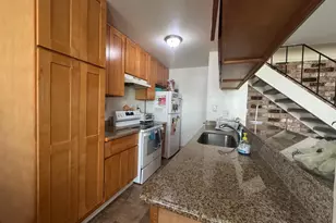 327 Bahia Ln, San Rafael, CA 94901 - Photo 3