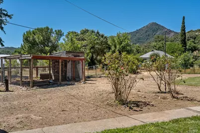 300 Bradford Lane, Hopland, CA 95449 - Photo 33
