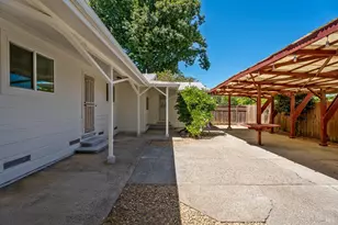 300 Bradford Ln, Hopland, CA 95449 - Photo 31
