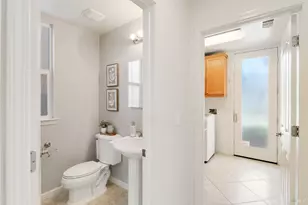 438 E Poplar St, Vallejo, CA 94592 - Photo 27