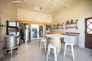 21725 Burndale Rd, Sonoma, CA 95476 - Photo 43