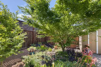 2170 Bock Street, Santa Rosa, CA 95403 - Photo 23