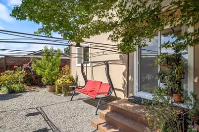 2170 Bock Street, Santa Rosa, CA 95403 - Photo 27