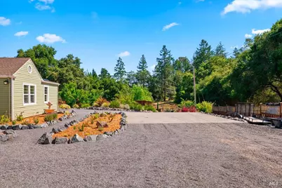 1704 Hurlbut Lane, Sebastopol, CA 95472 - Photo 5