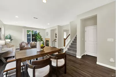 371 Mountain Meadows Drive, Fairfield, CA 94534 - Photo 21