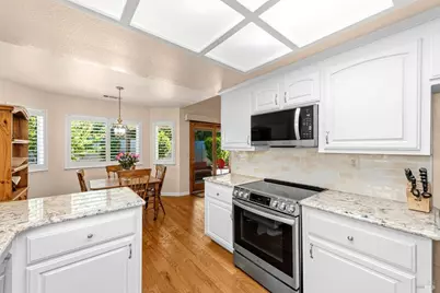 561 Shady Glen Avenue, Vacaville, CA 95688 - Photo 29