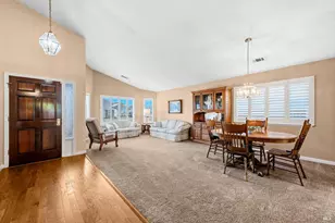 561 Shady Glen Ave, Vacaville, CA 95688 - Photo 11