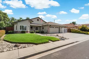 561 Shady Glen Ave, Vacaville, CA 95688 - Photo 5