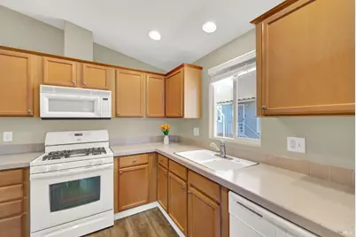 2 Del Loma #2 Court, Vacaville, CA 95687 - Photo 25