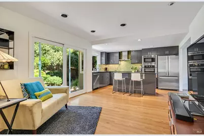 1008 West Street, Petaluma, CA 94952 - Photo 9