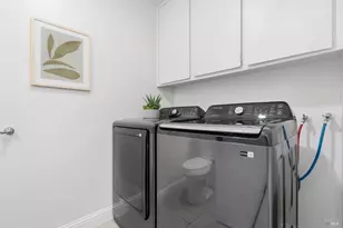 900 Southampton Rd, Benicia, CA 94510 - Photo 15
