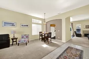 525 Schooner Ridge Dr, Dixon, CA 95620 - Photo 5