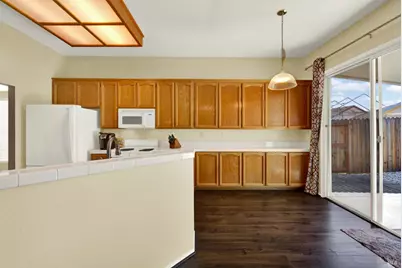 525 Schooner Ridge Drive, Dixon, CA 95620 - Photo 15