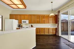 525 Schooner Ridge Dr, Dixon, CA 95620 - Photo 15