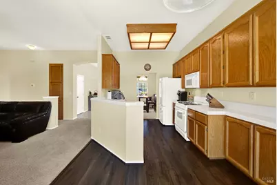 525 Schooner Ridge Drive, Dixon, CA 95620 - Photo 17