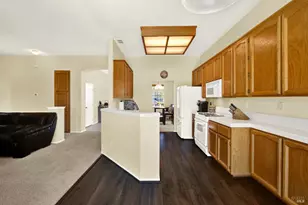 525 Schooner Ridge Dr, Dixon, CA 95620 - Photo 17