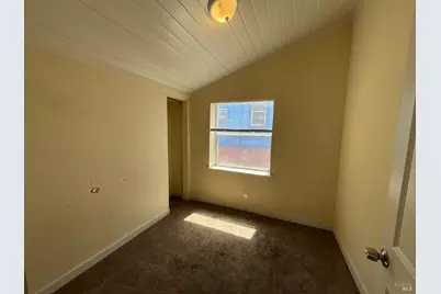138 W 6th Street, Santa Rosa, CA 95401 - Photo 15