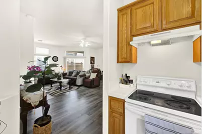 401 Marvin Gardens Drive, Vacaville, CA 95687 - Photo 37