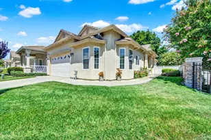 401 Marvin Gardens Dr, Vacaville, CA 95687 - Photo 11