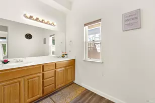 401 Marvin Gardens Dr, Vacaville, CA 95687 - Photo 49