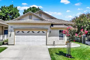 401 Marvin Gardens Dr, Vacaville, CA 95687 - Photo 1