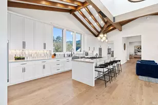1040 Loma Vista Dr, Napa, CA 94558 - Photo 9